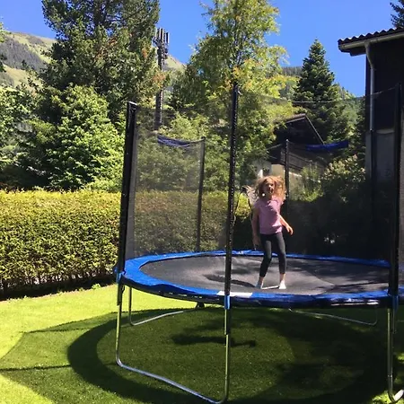 カントリーハウス Braeu